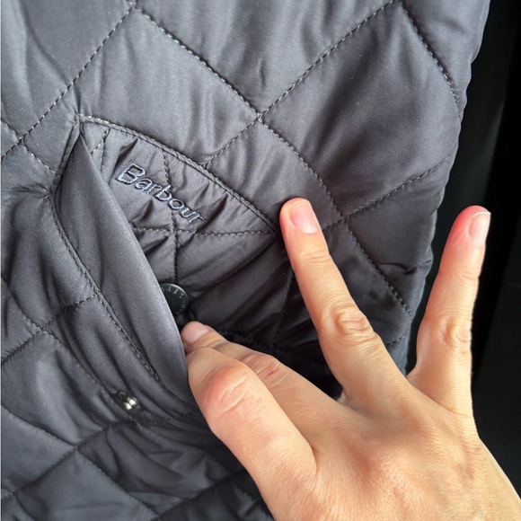 Barbour Quilted Powell Jacket -BNWOT - Picture 4 of 7